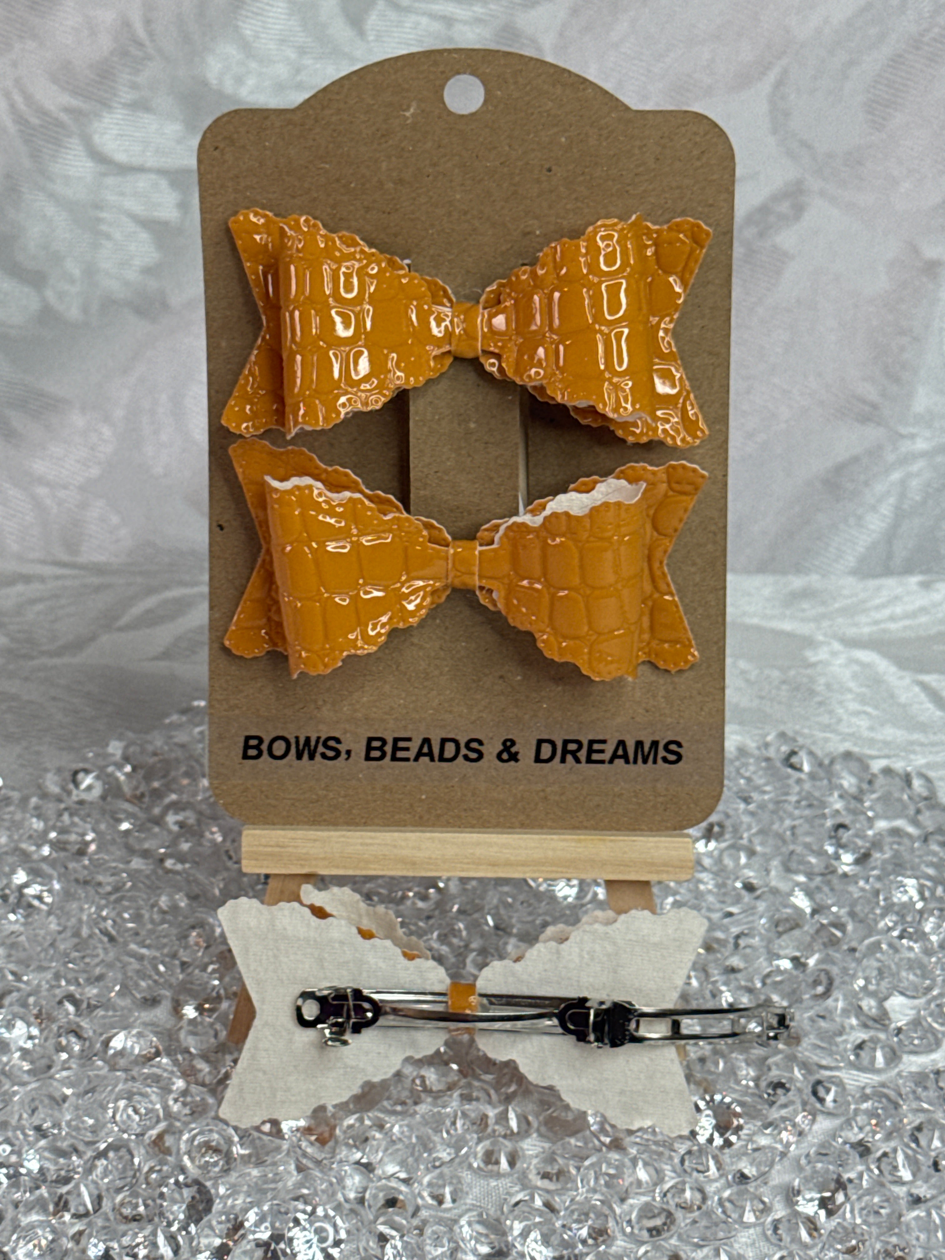 Crocodile Bow