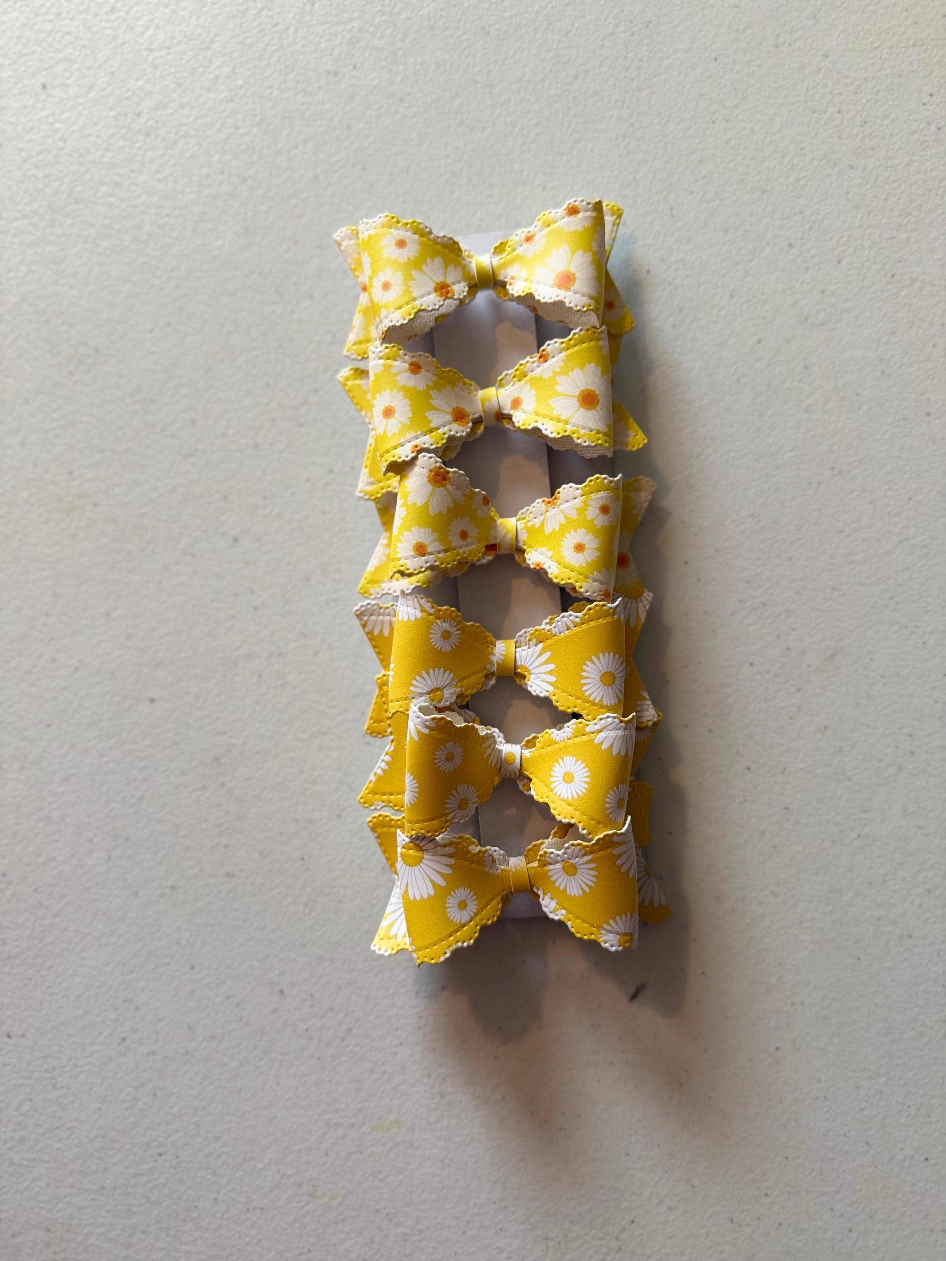 Daisy Luxe Bows