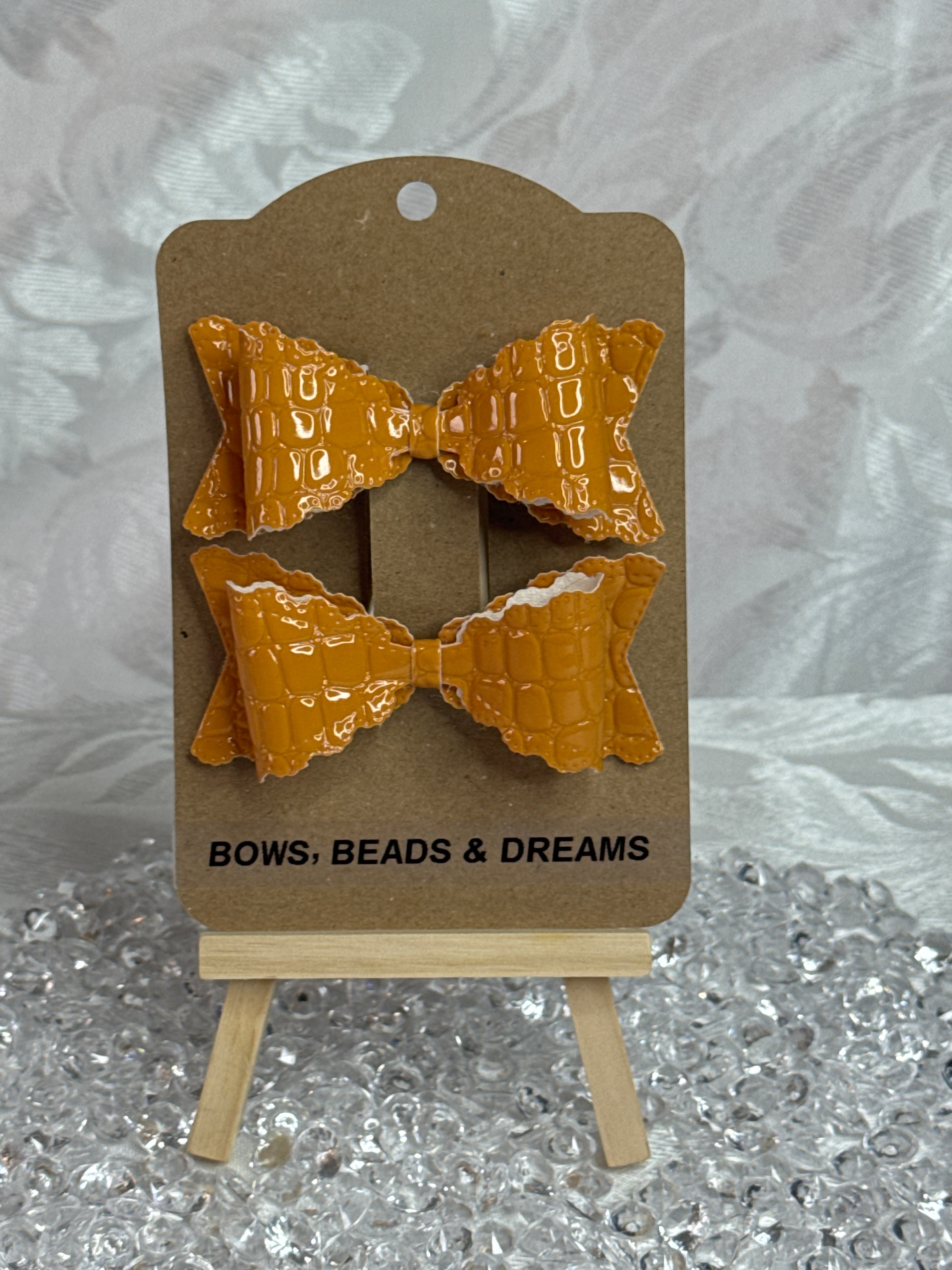 Crocodile Bow