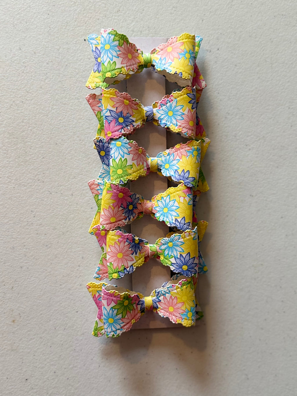 ColourPop Daisy Bow