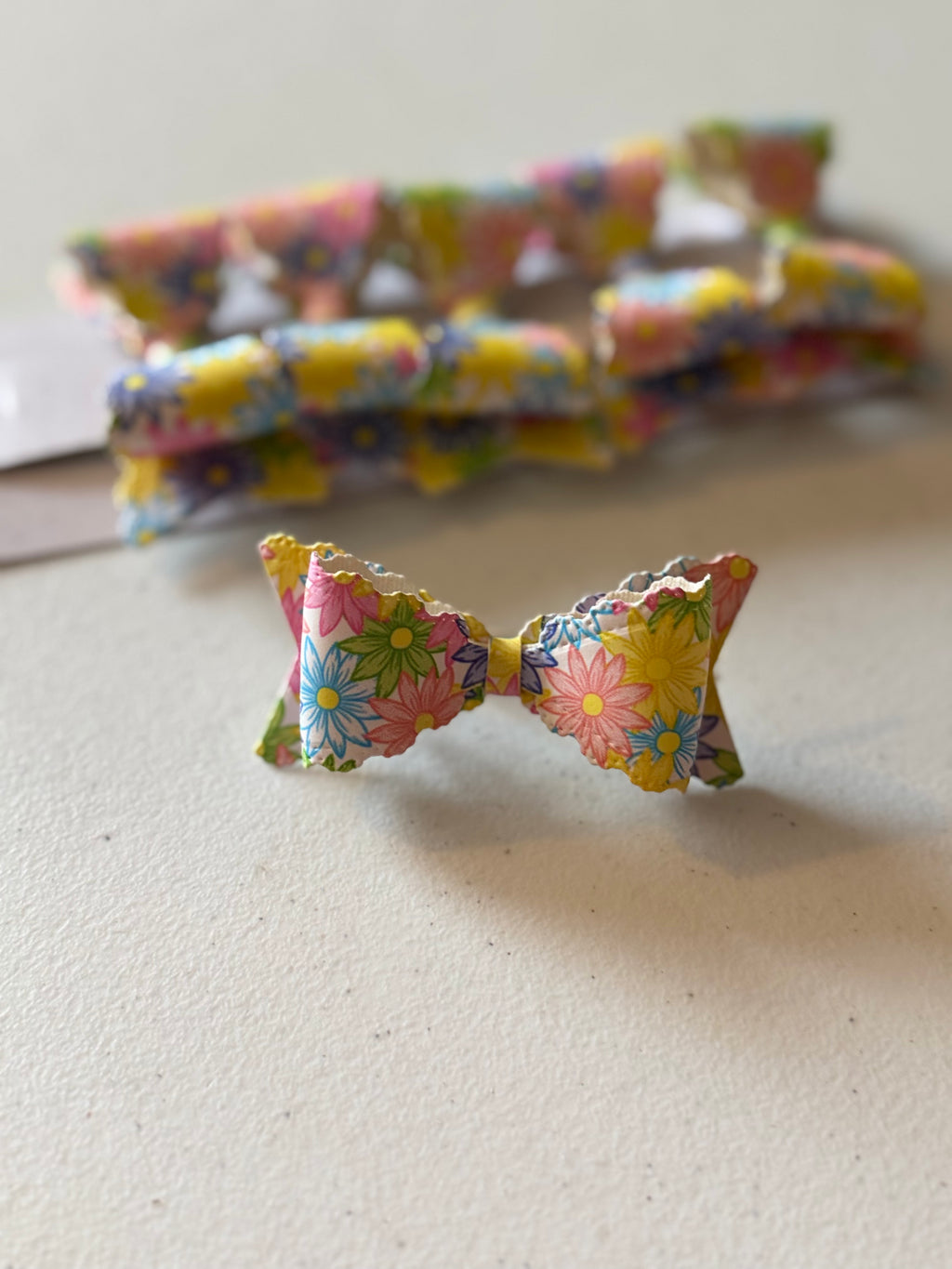 ColourPop Daisy Bow
