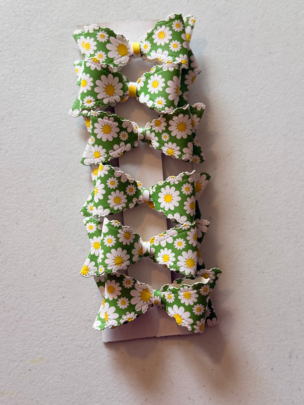 Daisy Luxe Bows