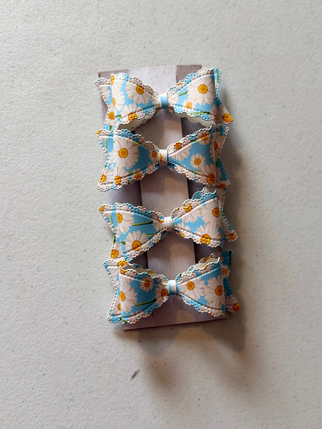 Daisy Luxe Bows