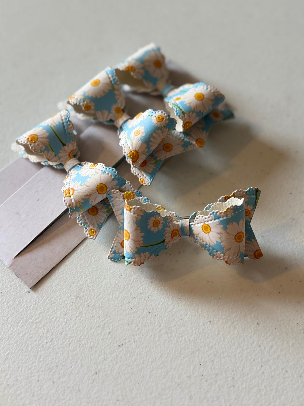 Daisy Luxe Bows